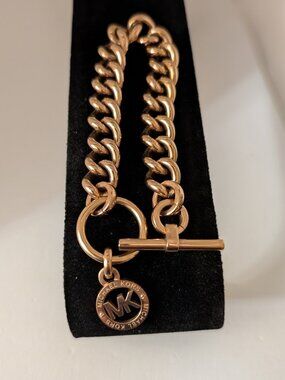 Michael Kors Toggle Chain Bracelet Rose Gold Tone Thick Oversized Link MK Logo